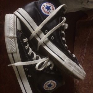 Leather black converse all star